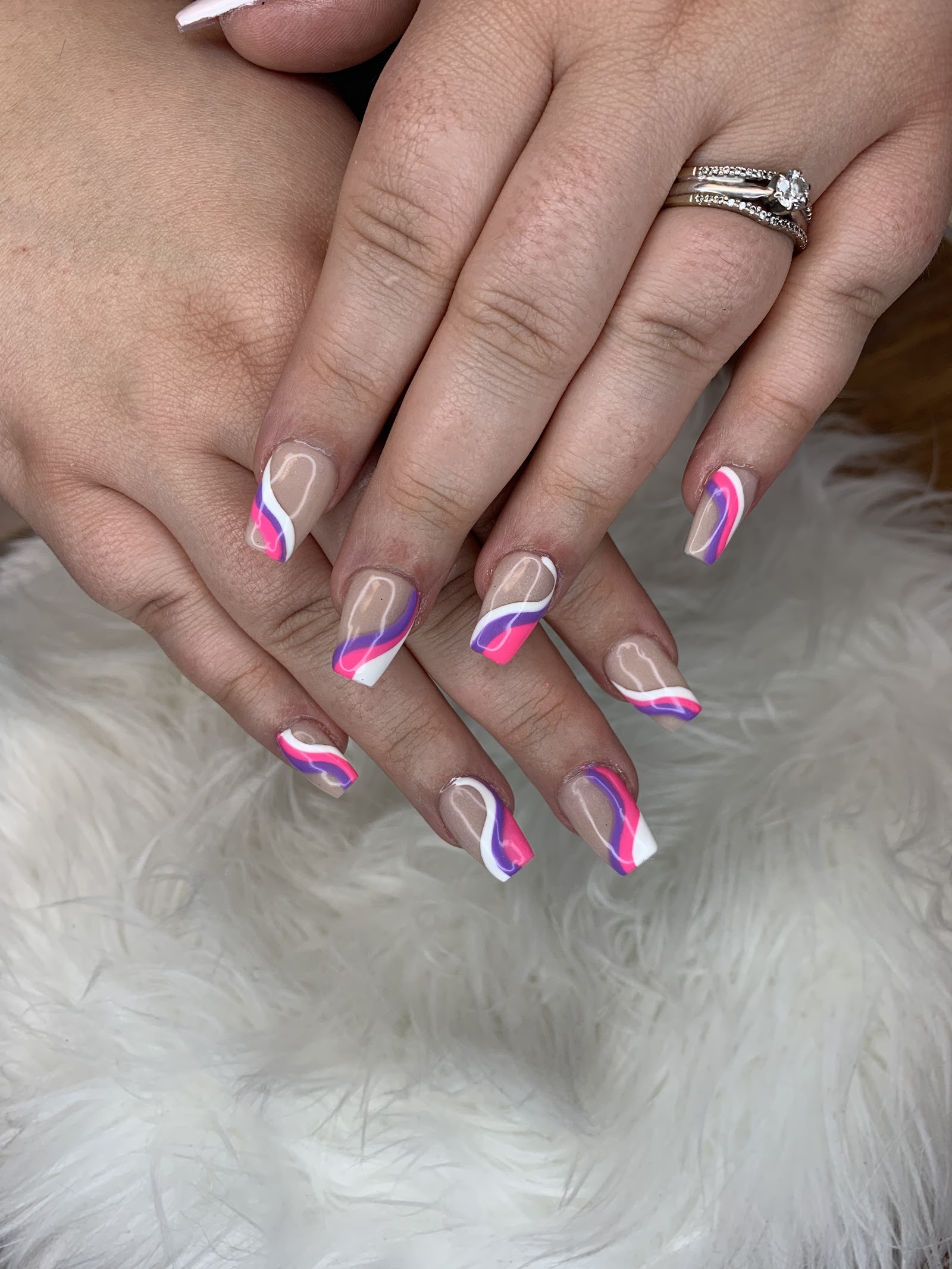 Khroma Nail Salon nail photo 2